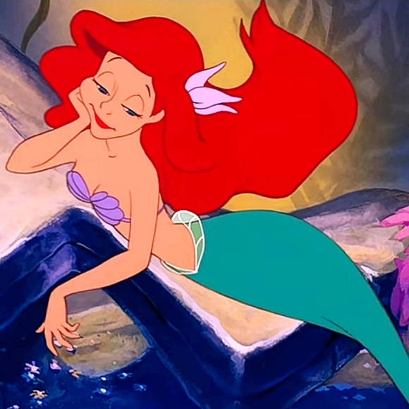 Hallmark Disney Wiggles Little Mermaid Princess Ariel Christmas Ornament - Picture 8 of 12